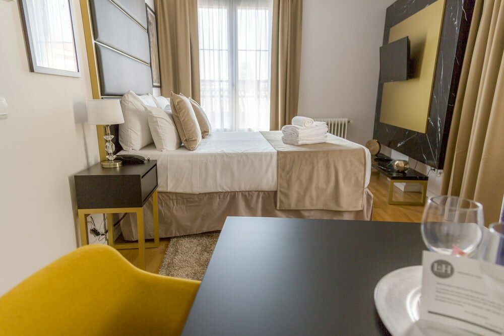 Фото 120900225462