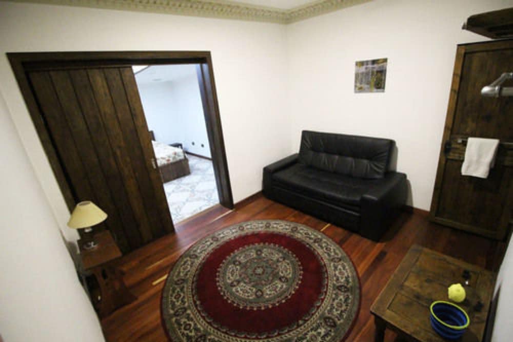 Фото Bogota Bed & Breakfast Inn