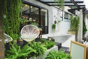 Гостиница Nihao Cafe Hotel