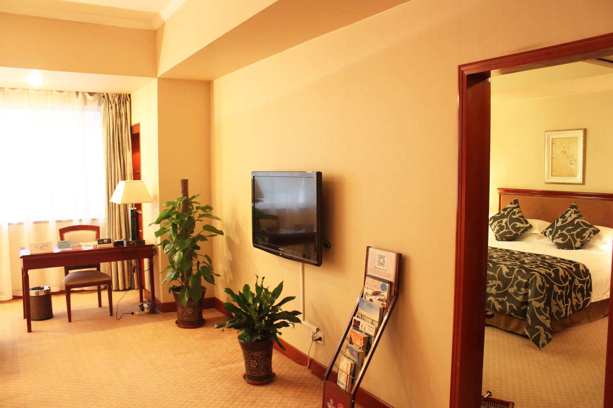 Фото Grand Metropark Liyuan Hotel Chongqing