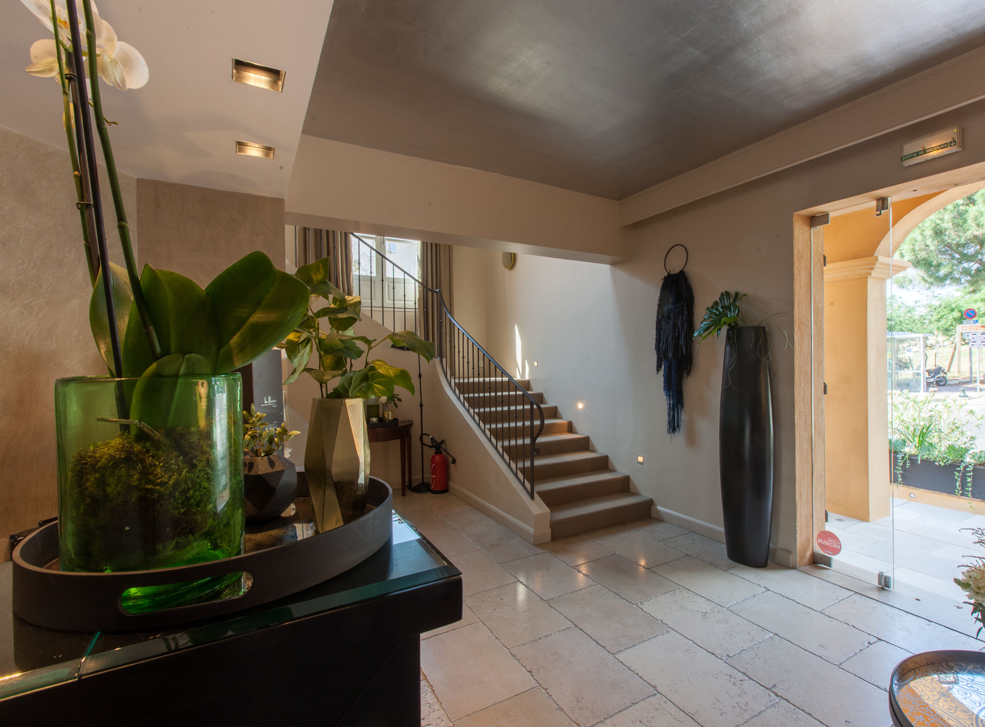 Фото Hôtel Le Y Saint-Tropez