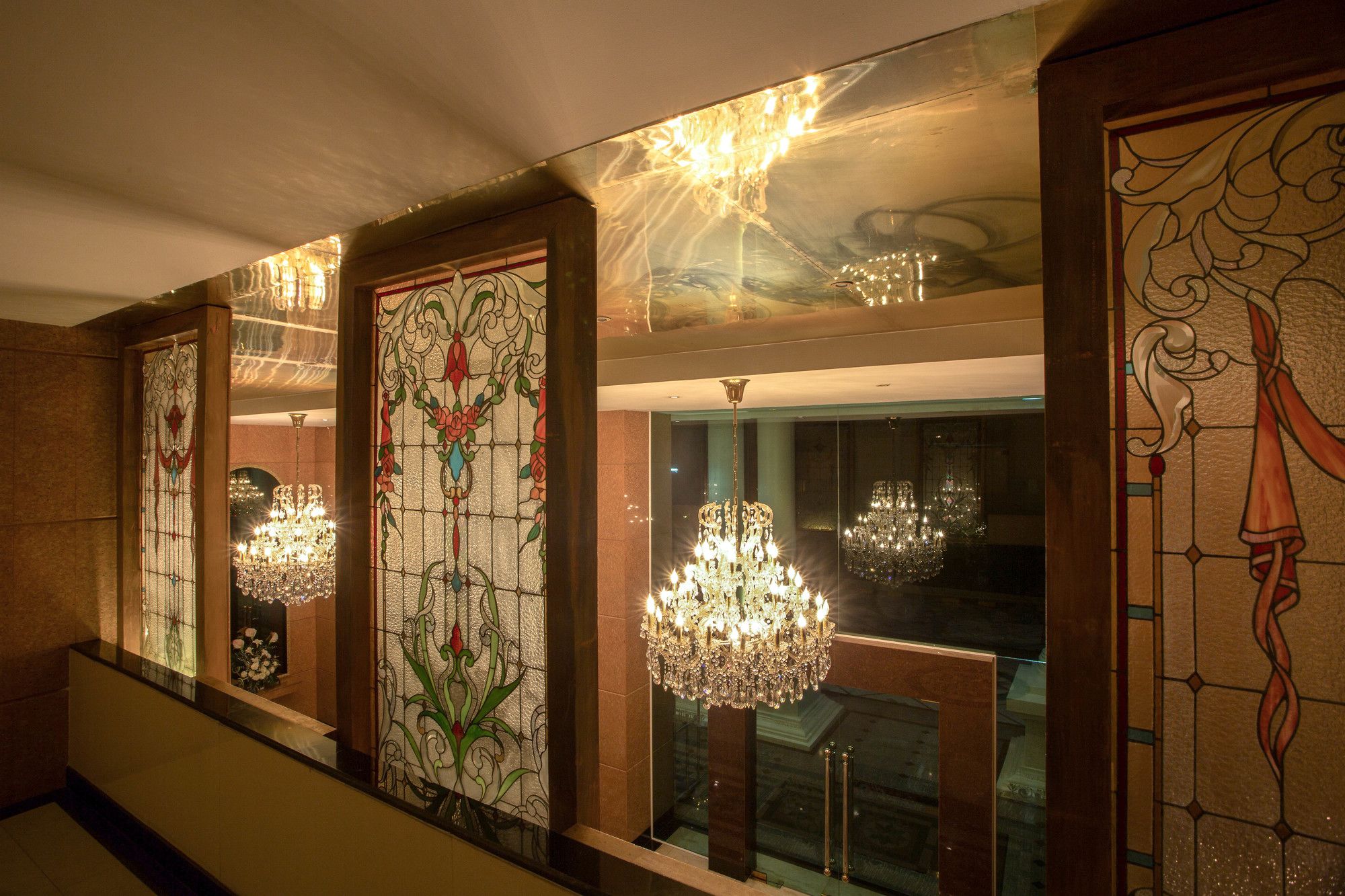 Фото Hope Land Hotel 