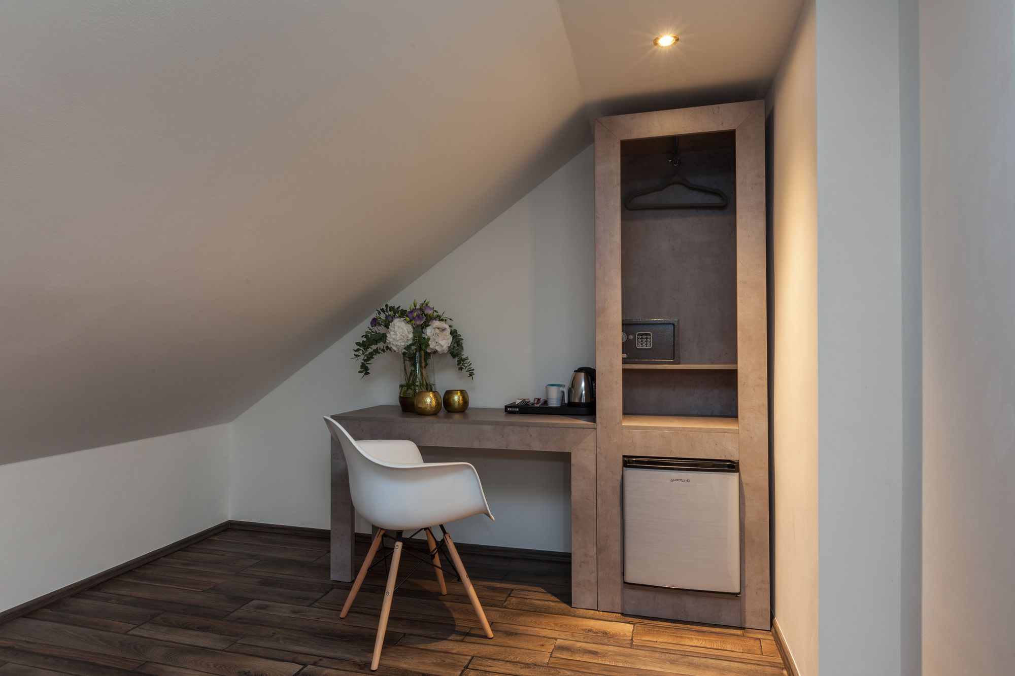 Фото Gorgeous Prague Rooms