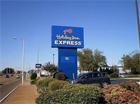 Фото Holiday Inn Express Memphis Medical Center Midtown, an Ihg Hotel