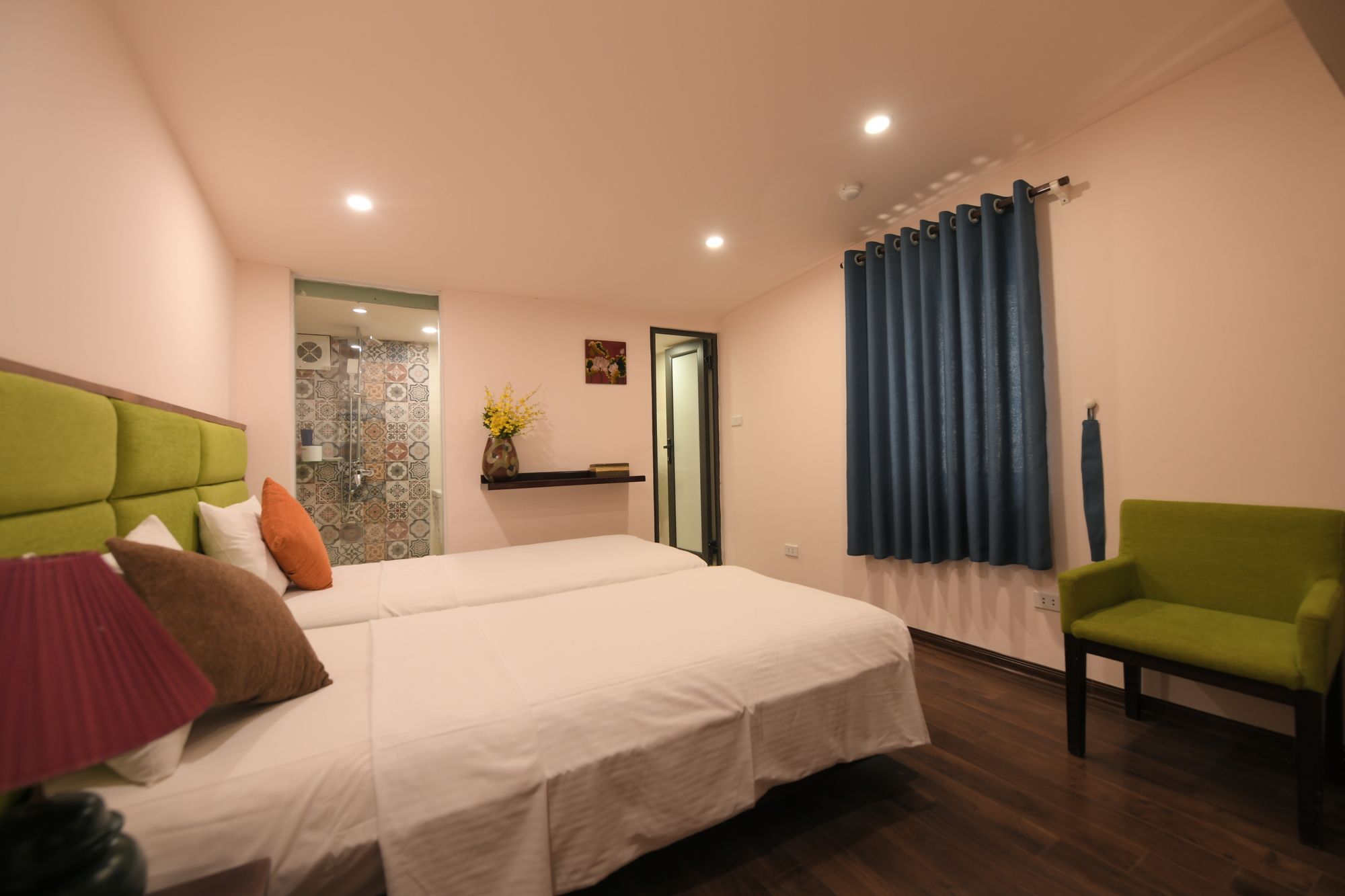 Фото Old Quarter Family Hotel