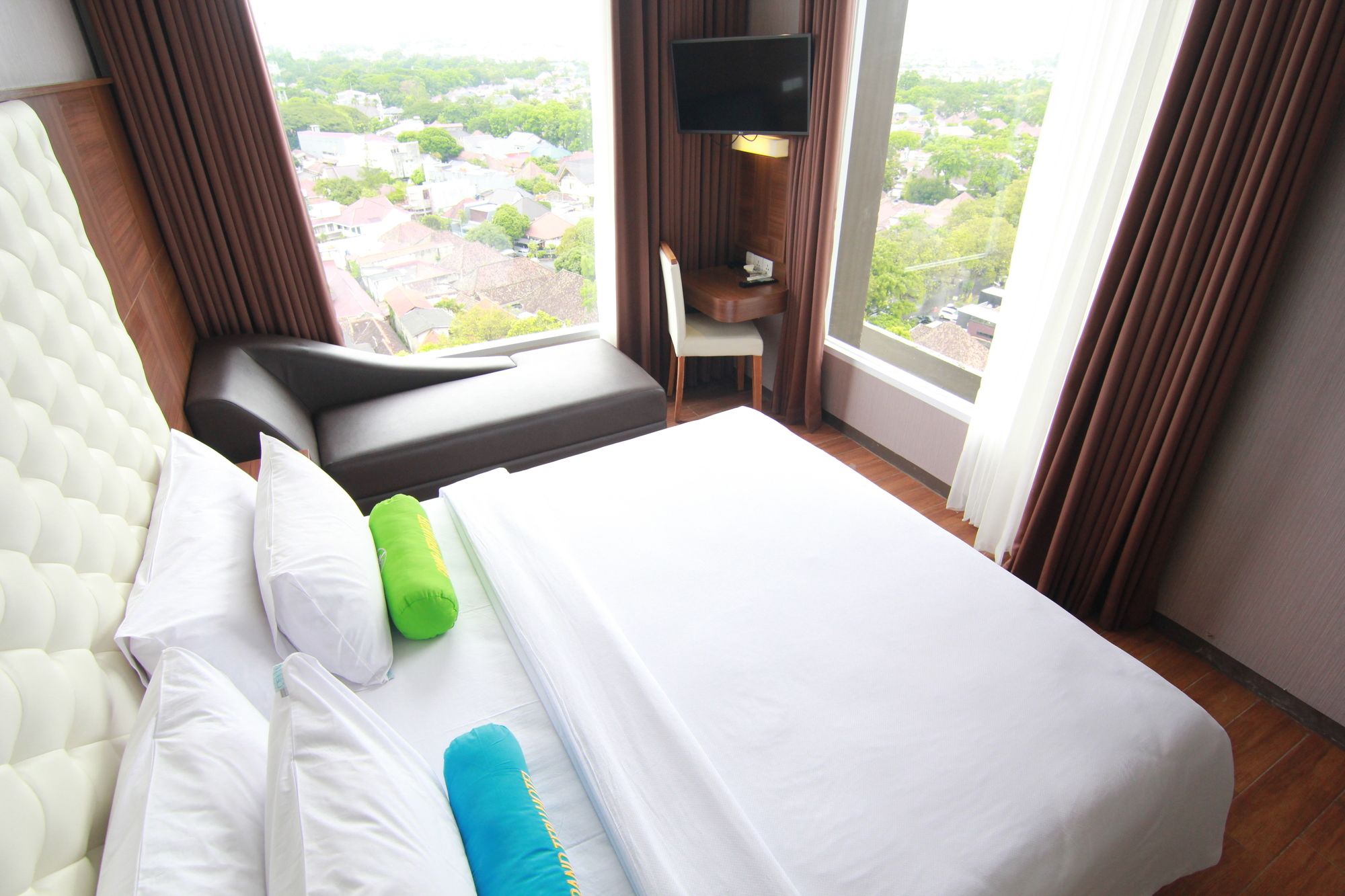 Фото Grand Tebu Hotel