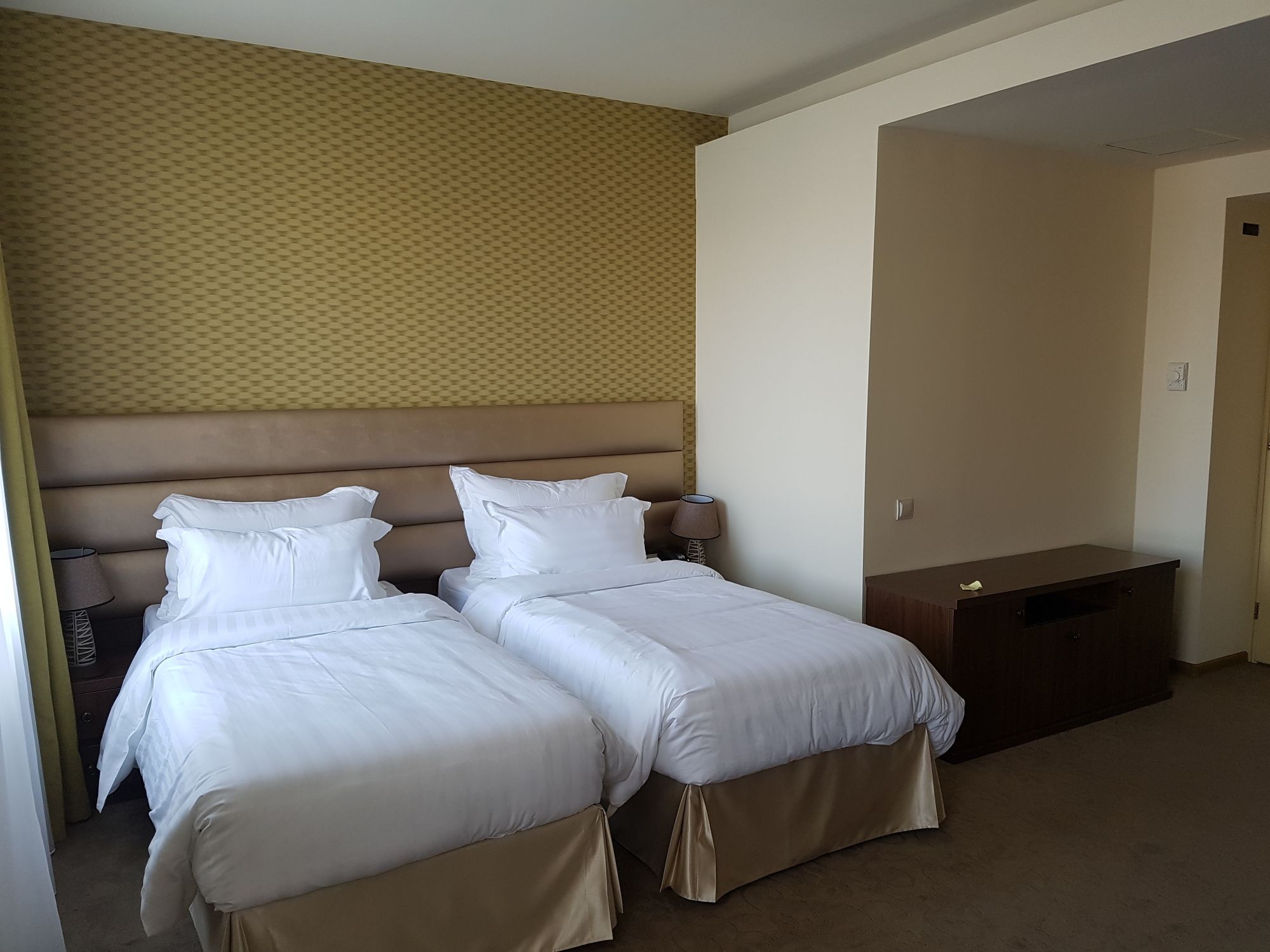 Фото Pirimze Plaza