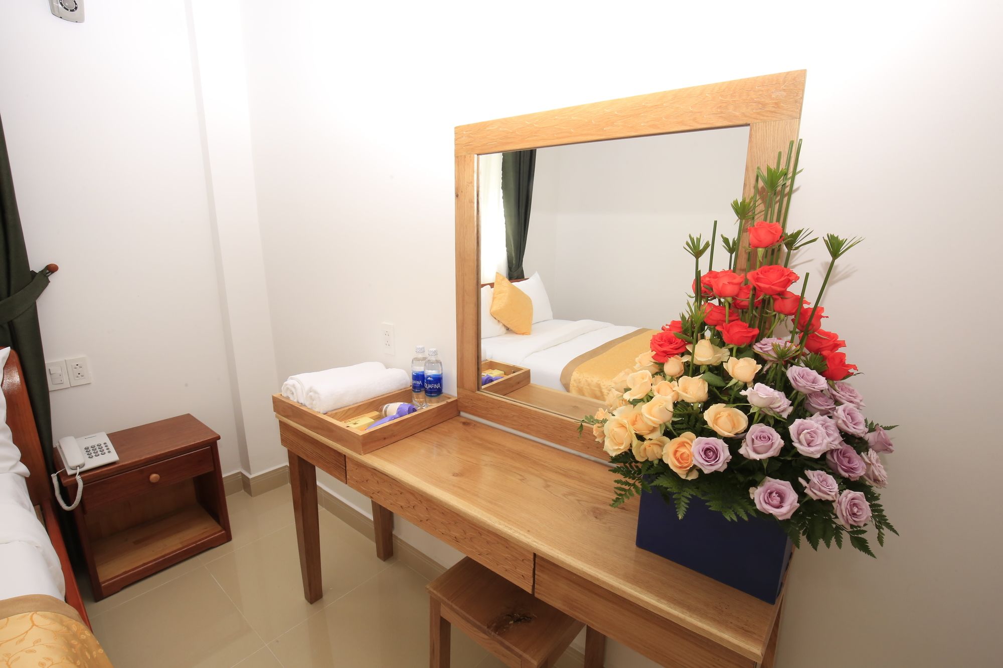 Фото Da Lat Phu Tho Hotel