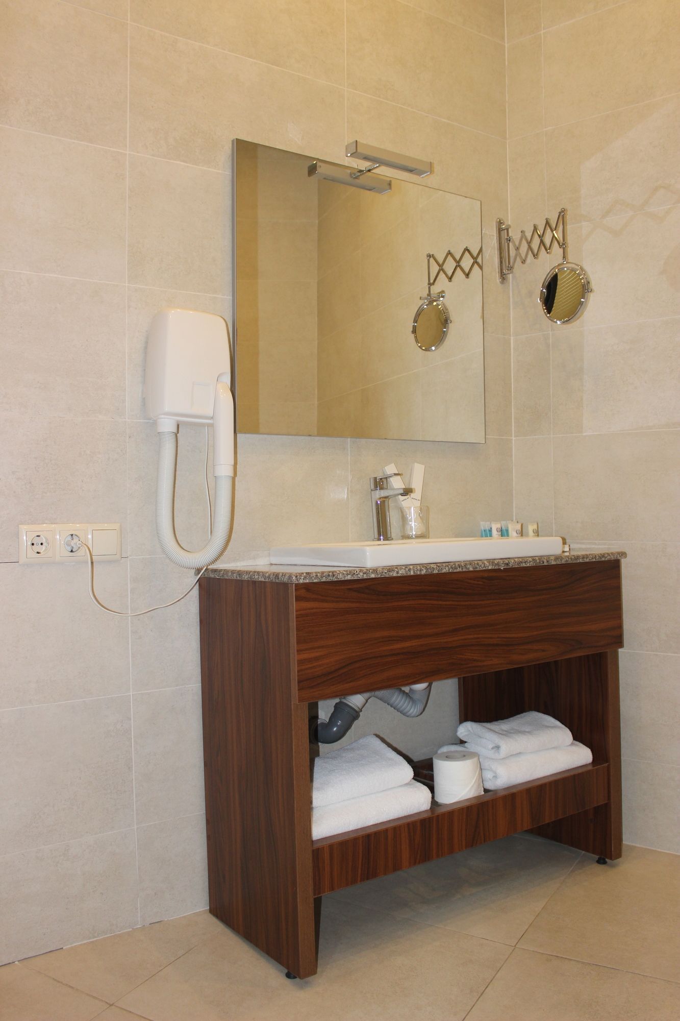 Фото Astoria Tbilisi