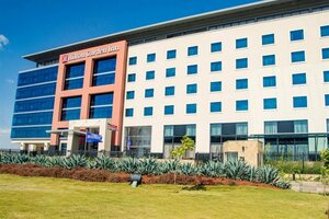 Гостиница Hilton Garden Inn Nairobi Airport