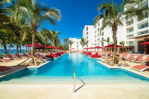 Гостиница S Hotel Jamaica