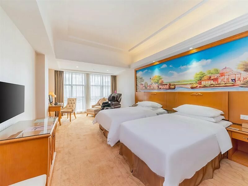 Фото Vienna Hotel