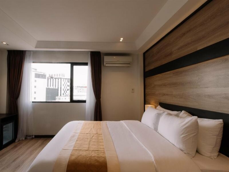 Фото The Chill Suites - City Center