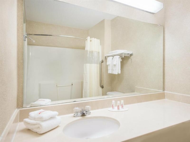 Фото Baymont by Wyndham Casper East