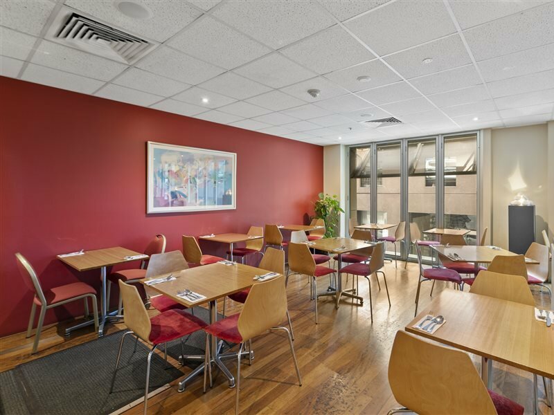 Фото Yehs Hotel Melbourne Cbd