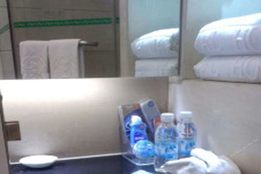 Фото Royal International Hotel