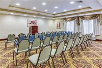 Фото La Quinta Inn & Suites by Wyndham Canton Ms