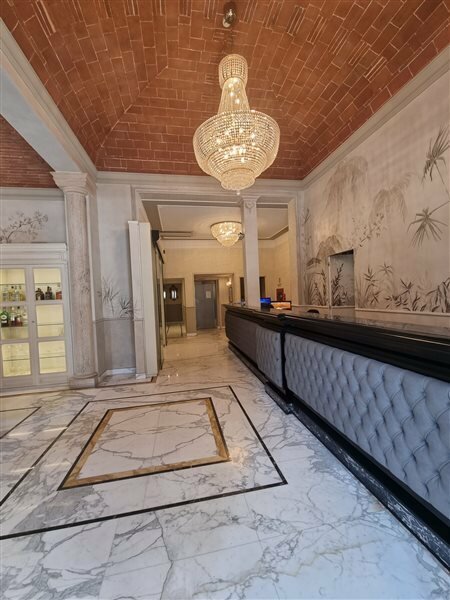 Фото Hotel Embassy