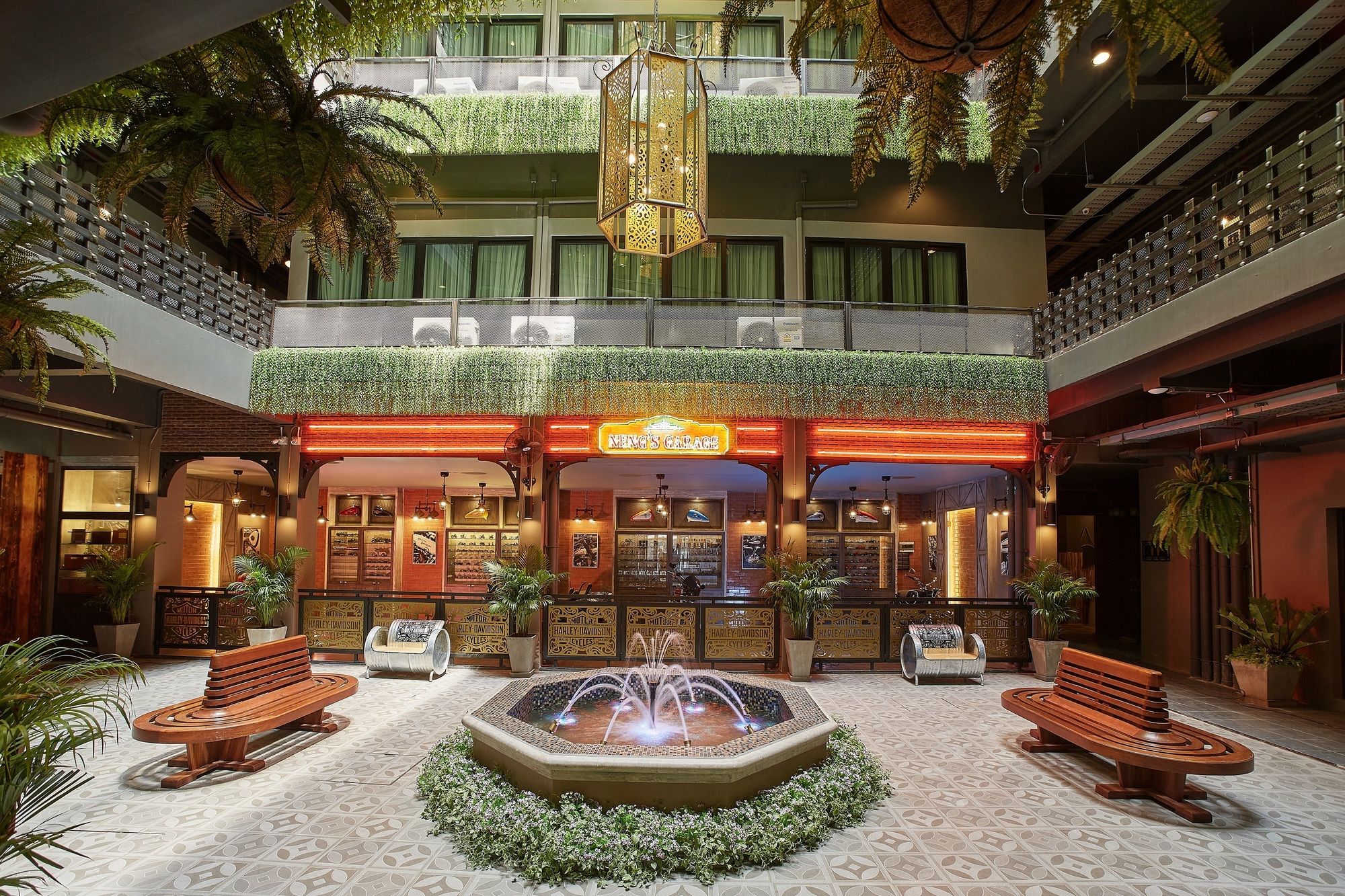 Фото отеля 1