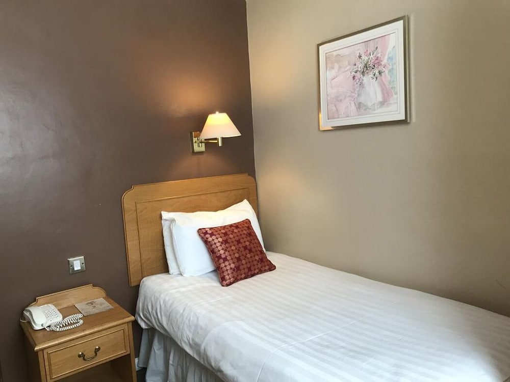 Фото The Great Barr Hotel