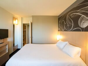 Гостиница Hôtel ibis Beziers Est Mediterranee
