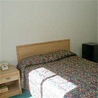 Фото Hyland Inn Long Beach