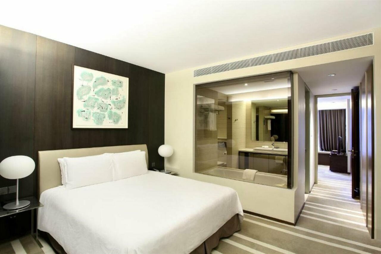 Фото Pan Pacific Serviced Suites Orchard, Singapore