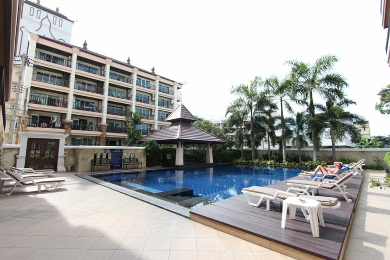 Фото Jomtien Beach Penthouses