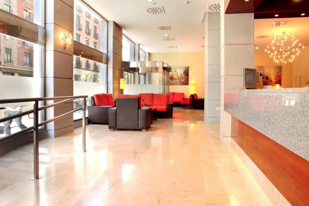 Фото Hotel Porcel Ganivet