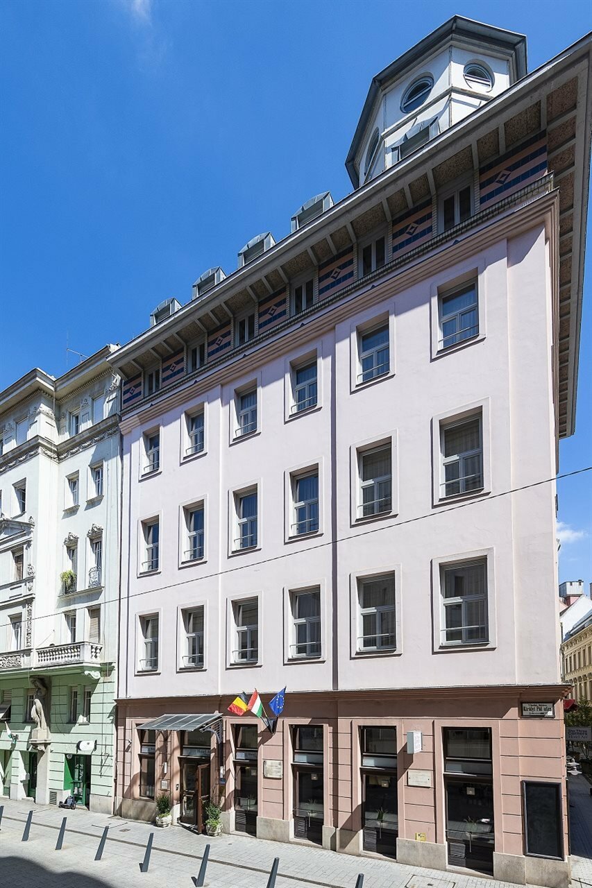 Фото Three Corners Hotel Art