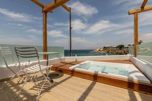 Гостиница Poseidon Hotel & Suites