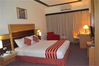 Фото Mega Matra Hotel