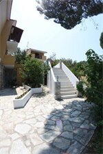 Фото Skiathos Island Suites