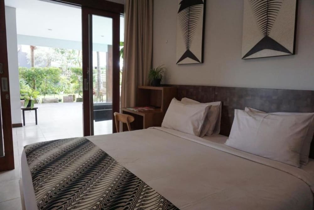 Фото The Paving Villa