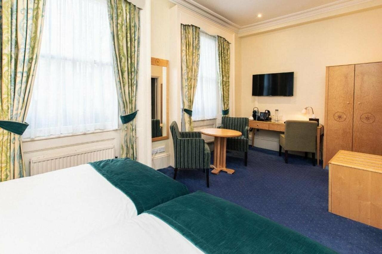 Фото Windermere Hotel