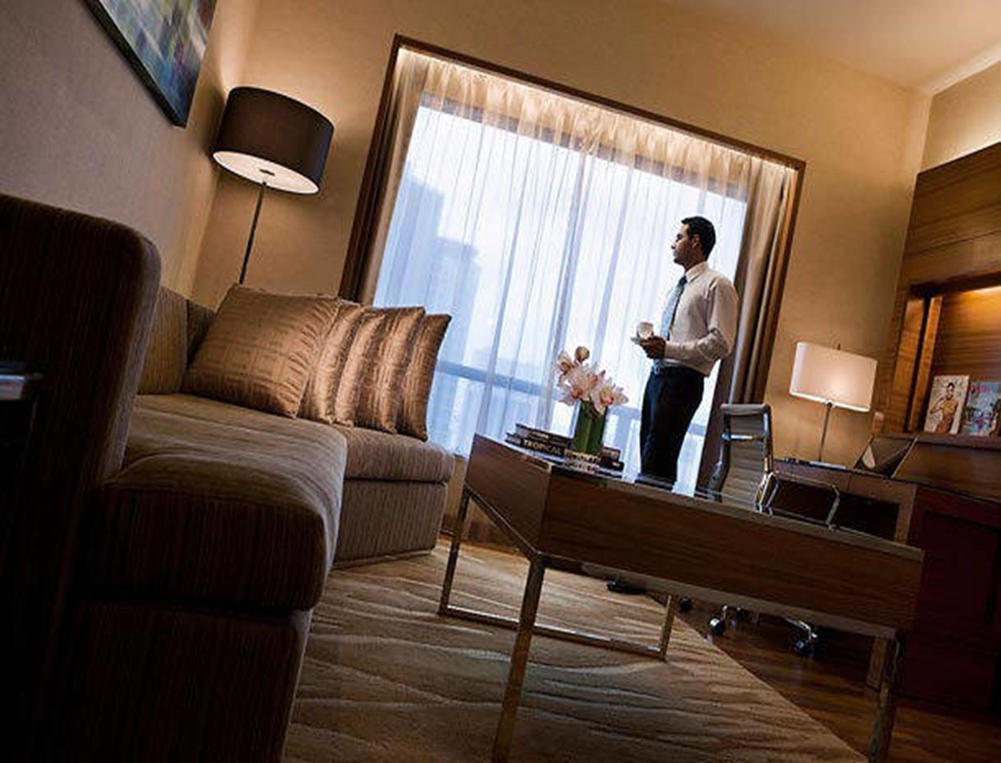 Фото Renaissance Kuala Lumpur Hotel & Convention Centre