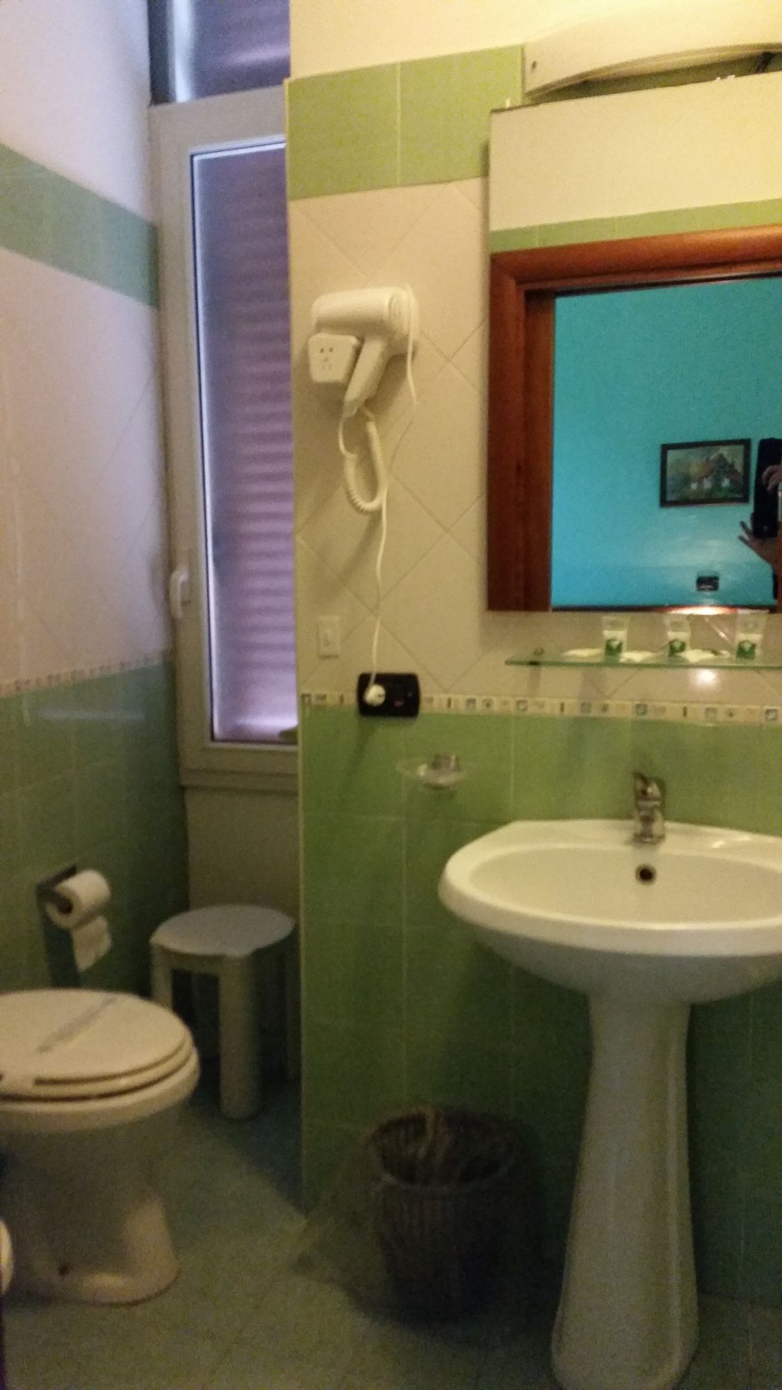 Фото Hotel Tourist