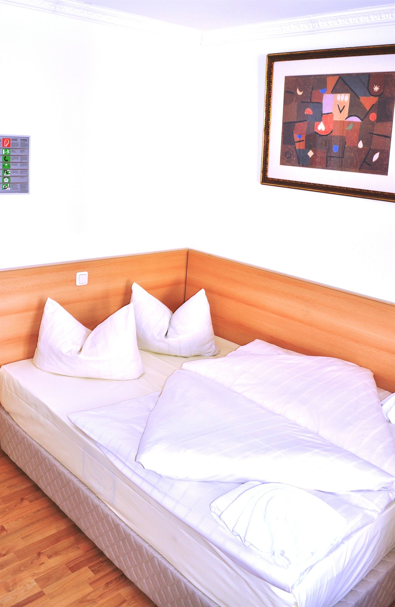 Фото Hotel Budapester Hof