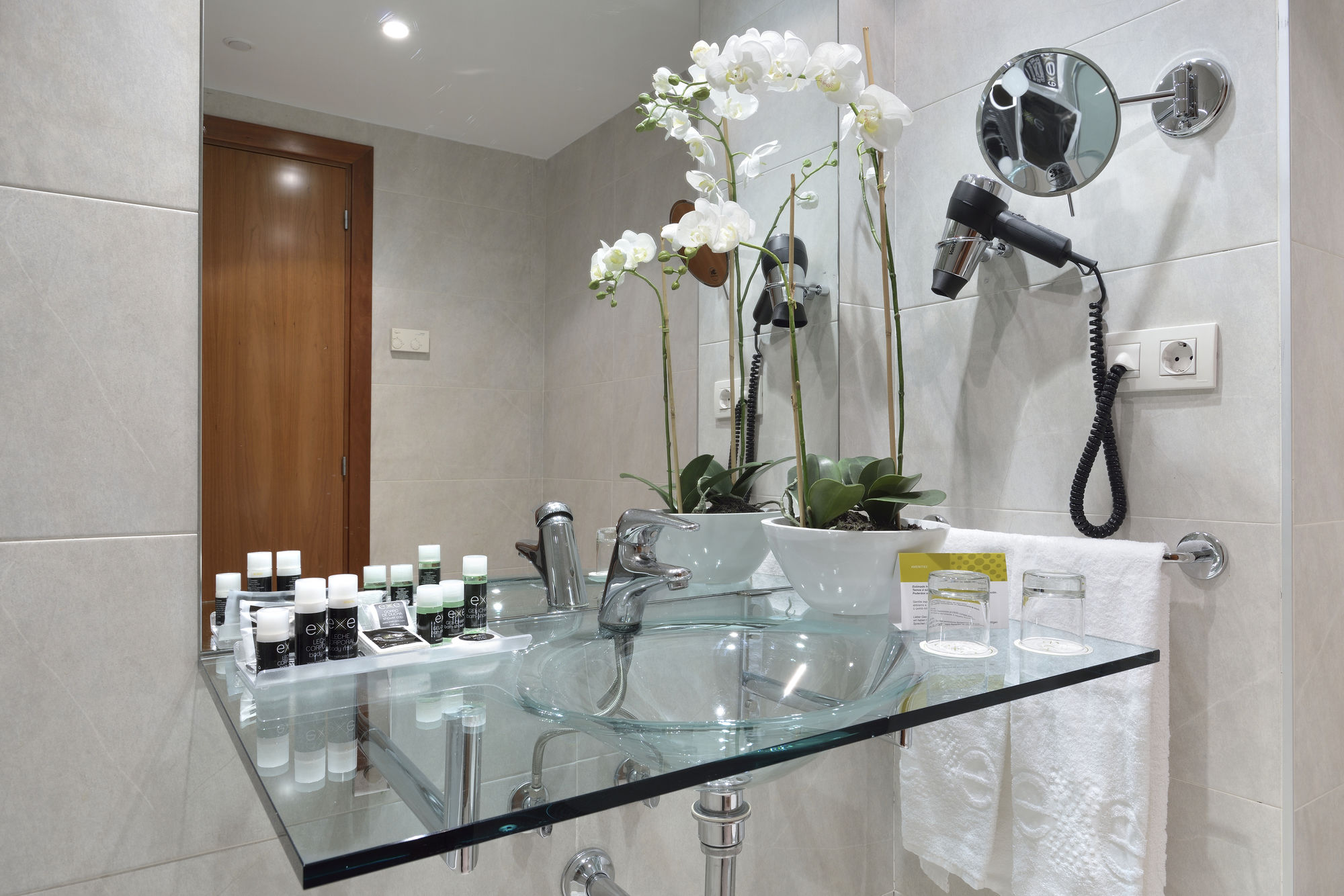 Фото Exe Zaragoza Wtc