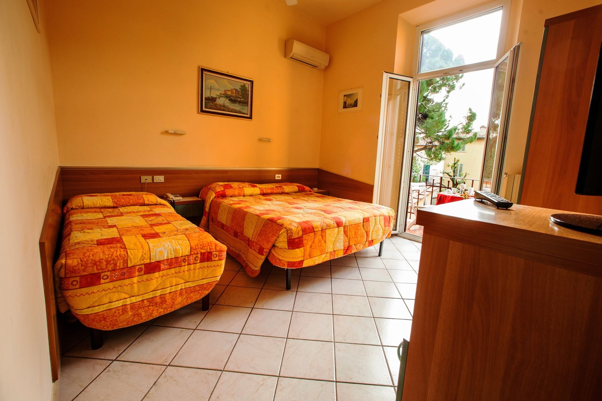 Фото Hotel Villa Il Castagno