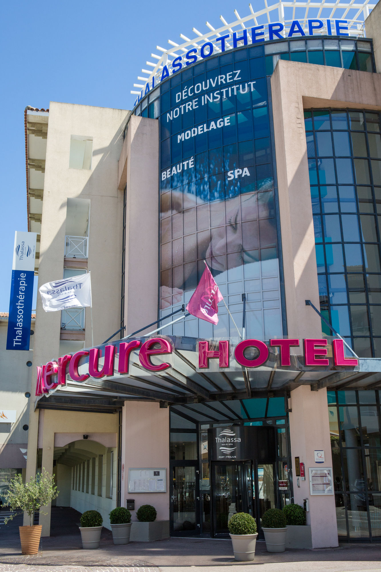 Фото Mercure Thalasso & Spa Port Frejus