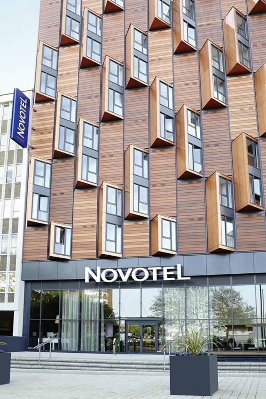 Фото Novotel London Wembley