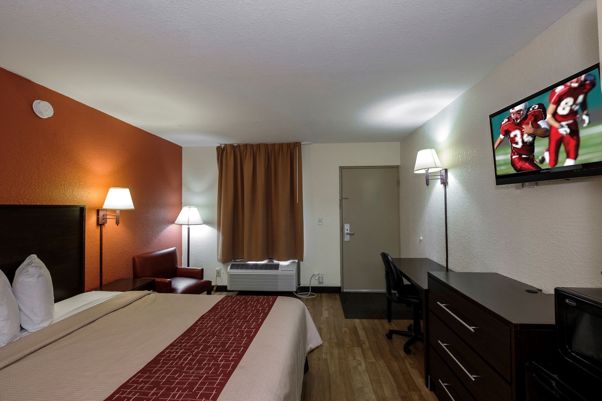 Фото Red Roof Inn Ft Myers