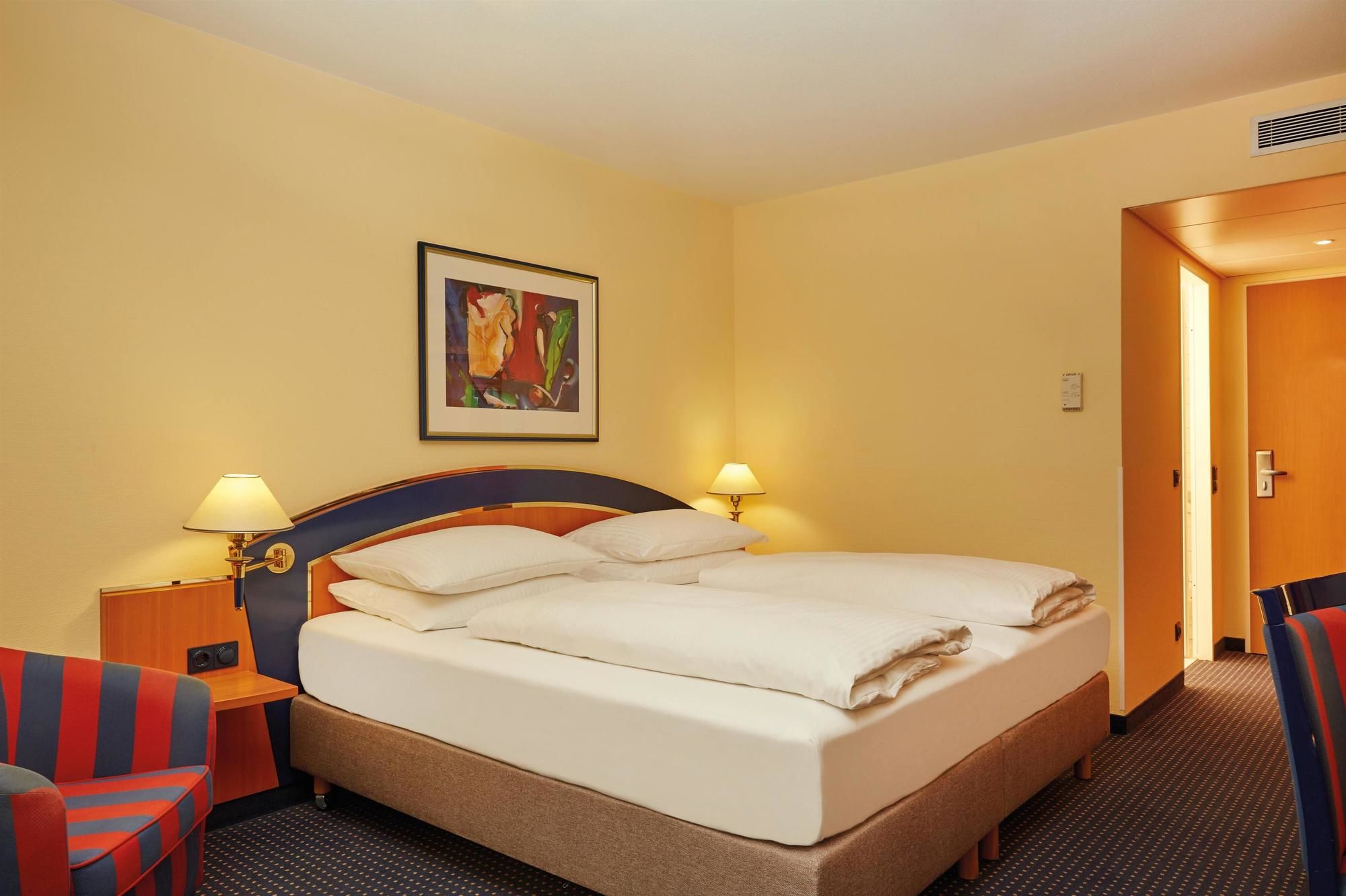 Фото H4 Hotel Leipzig