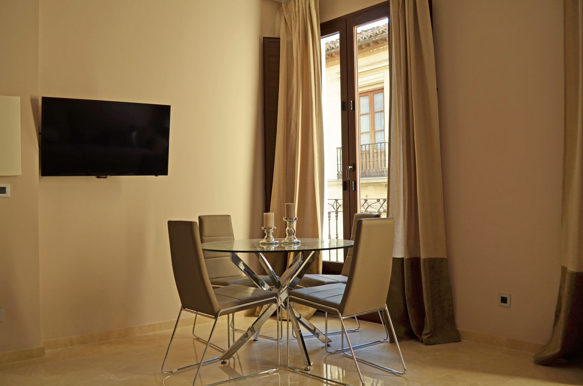 Фото Siloe Plaza