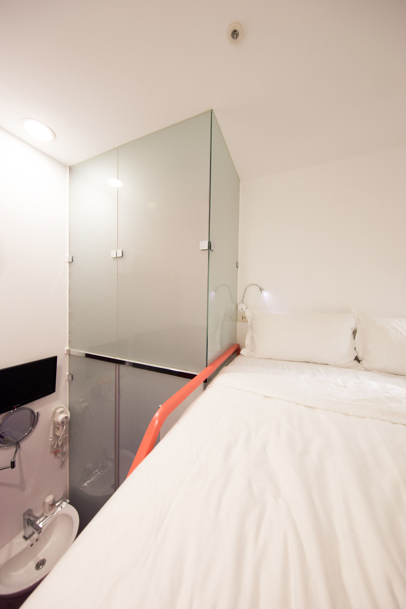 Фото SleepBox Hotel - Ximen