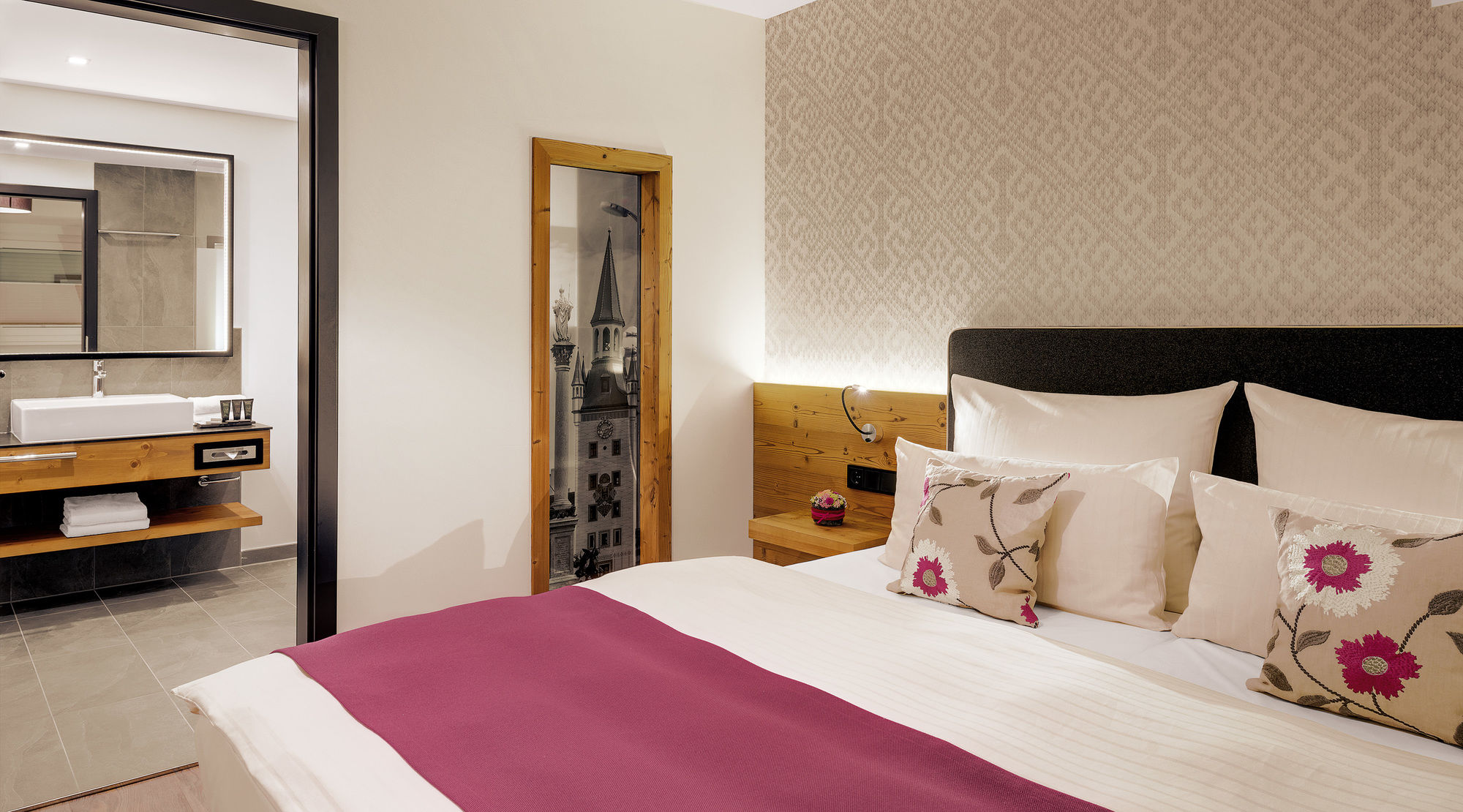 Фото Alpen Hotel München