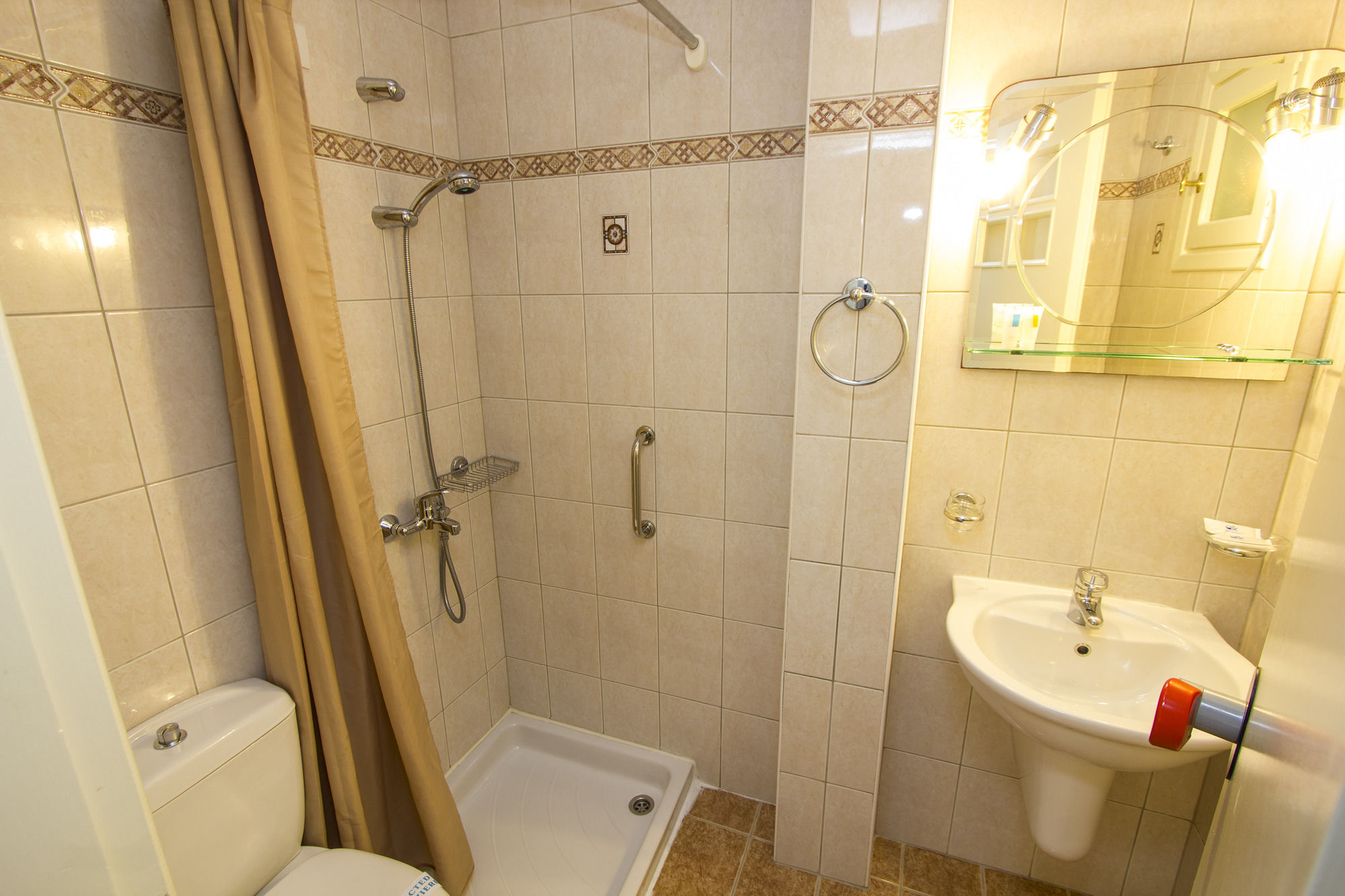Фото Alk Hotel