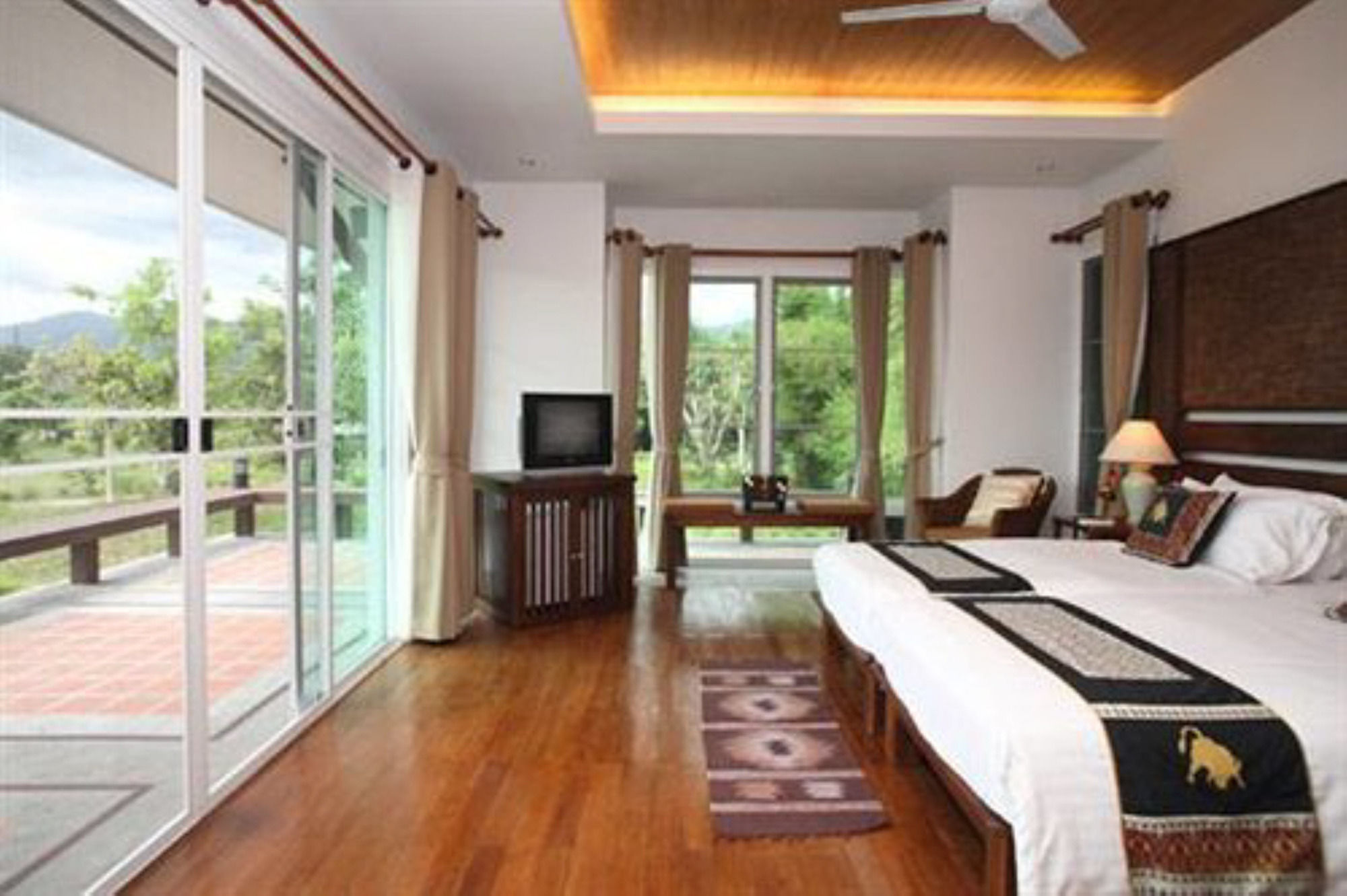 Фото 32994703636