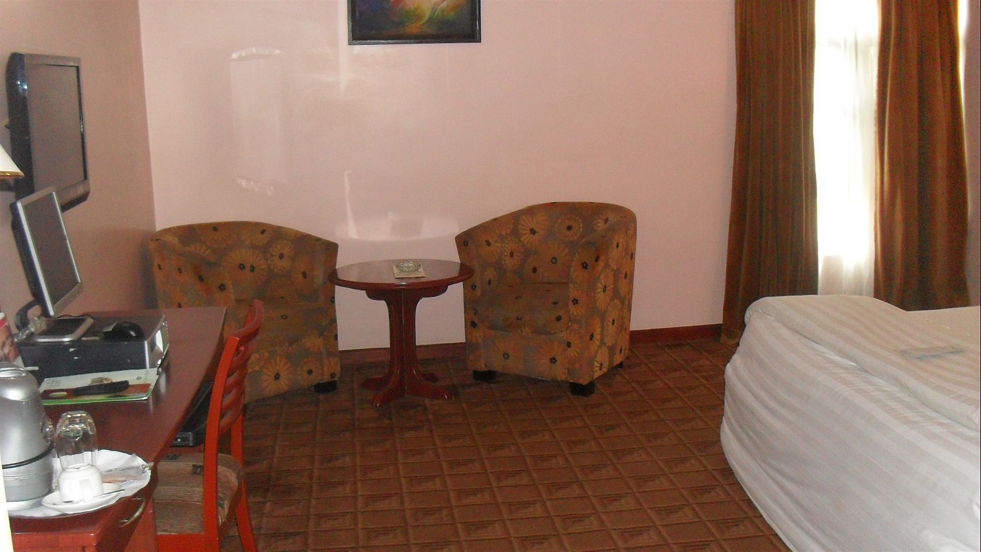 Фото Denis Hotel